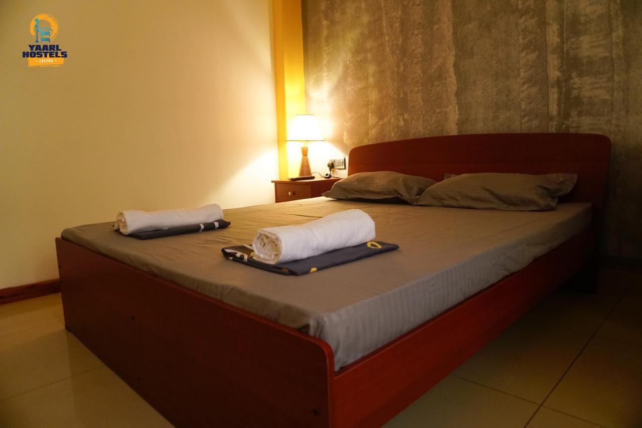 Yaarl Hostels Джафна Екстериор снимка