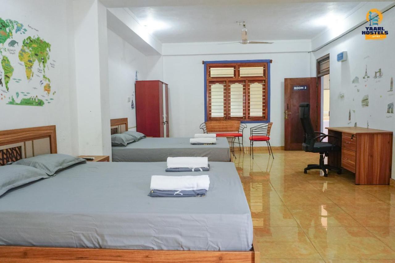 Yaarl Hostels Джафна Екстериор снимка